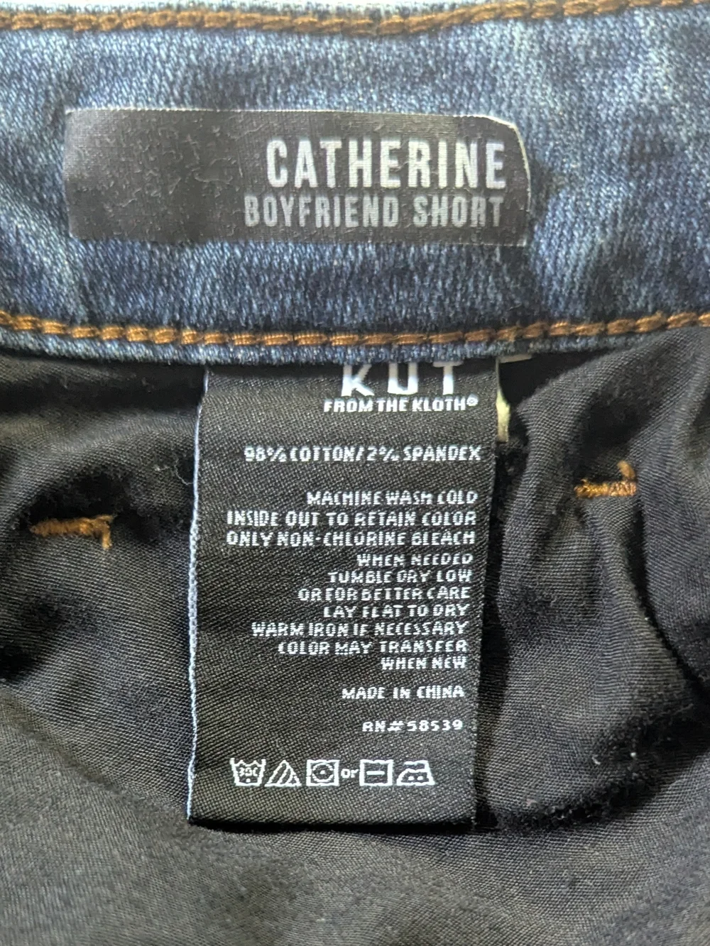 $18 KUT from the Kloth Size 20W - Catherine Boyfriend Denim Shorts Plus Size